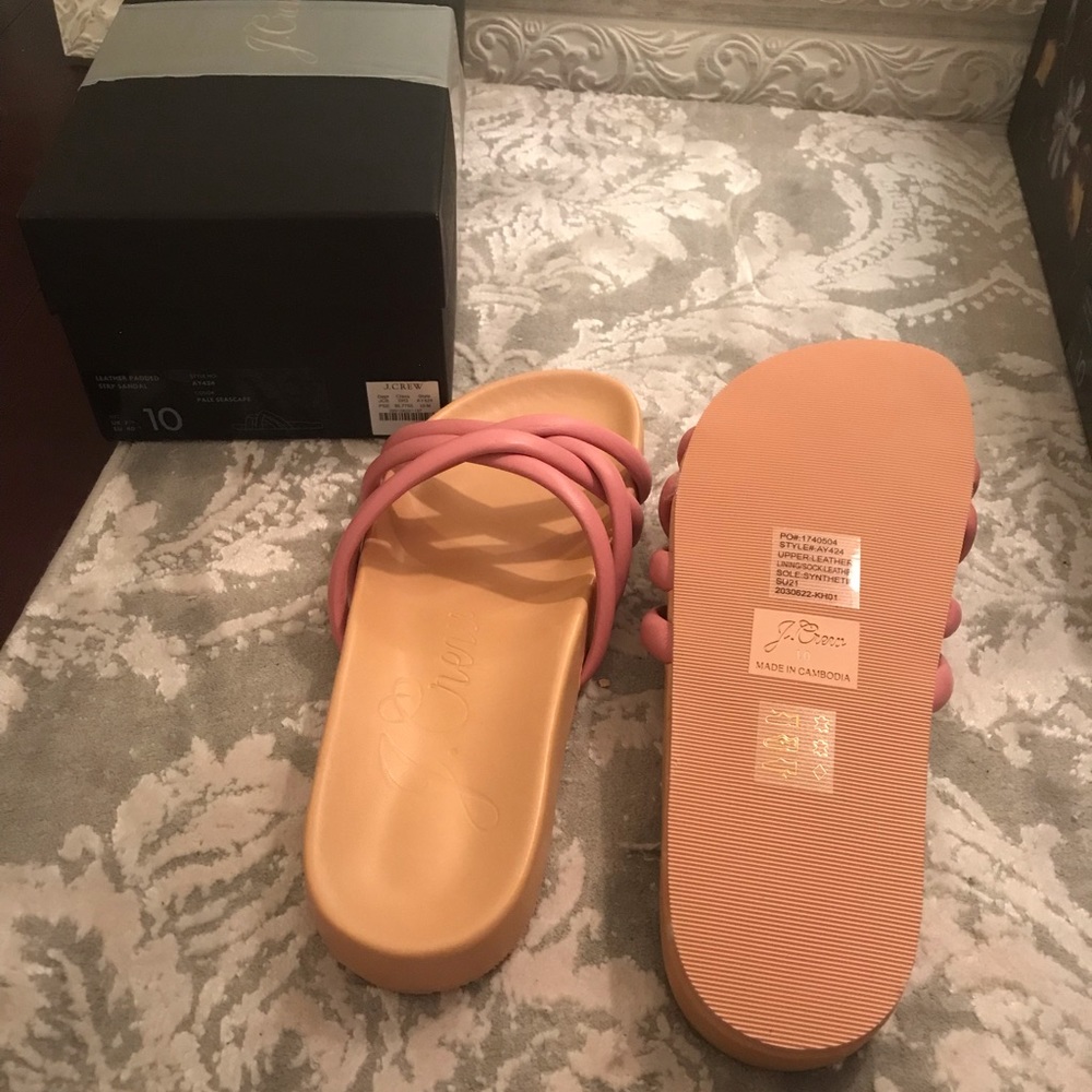 SOLD MARKETPLACE 4/26 CREW NIB Leather Padded Strap Sandal - Picture 6 of 8